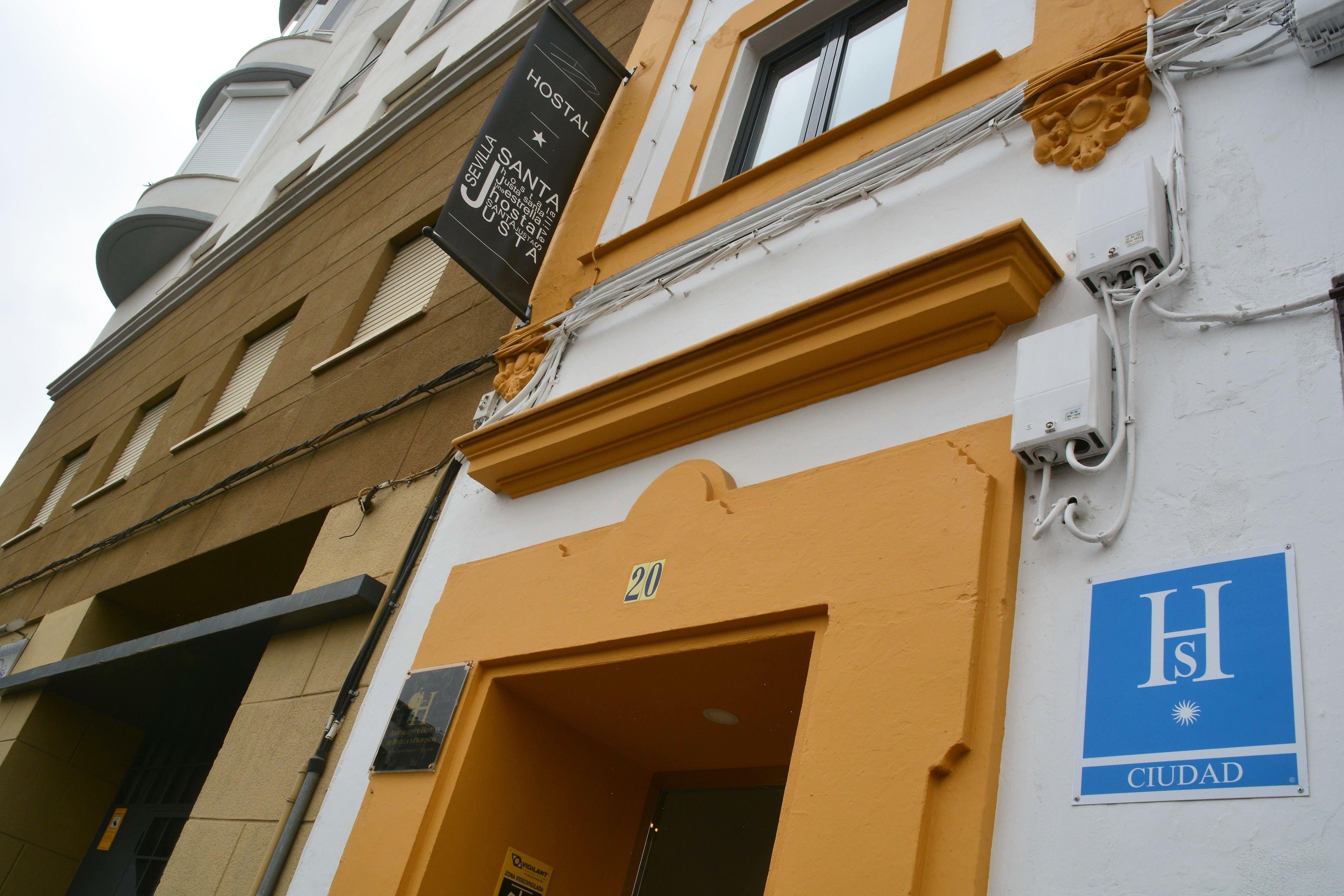 Hostal Sevilla Santa Justa - Adults Only, Seville