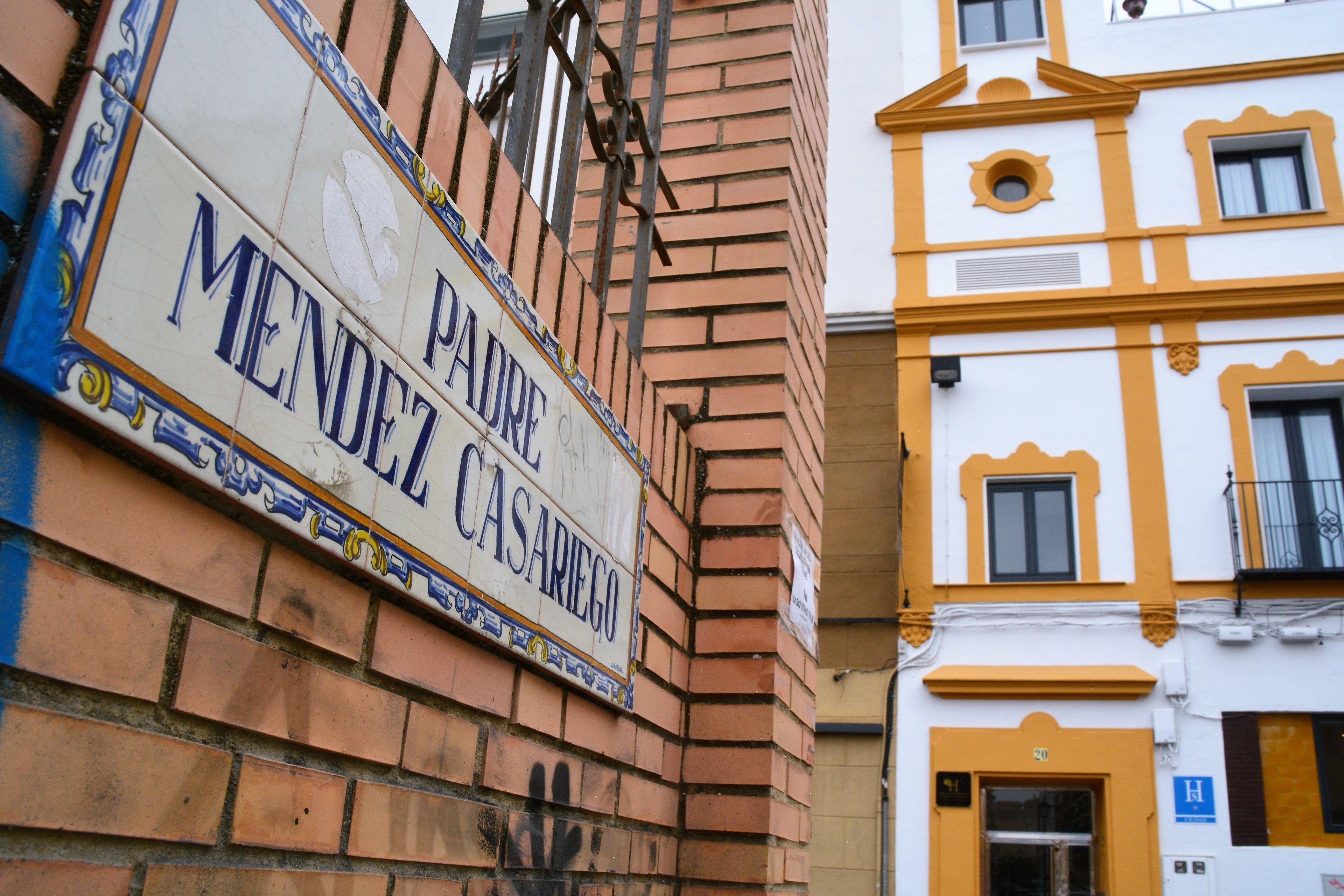 Hostal Sevilla Santa Justa - Adults Only — Foto 1